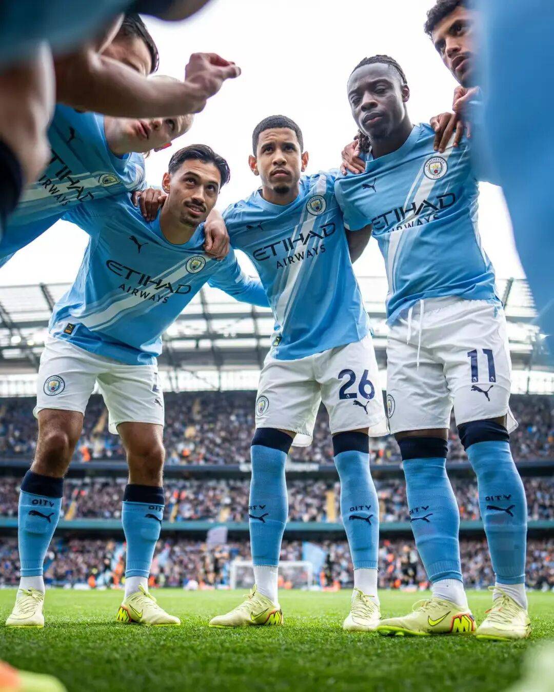 曹永竞：祝贺法比奥获得金靴，接下来继续冲击足协杯（曹永竞向法比奥金靴致贺：下一步全力冲击足协杯）