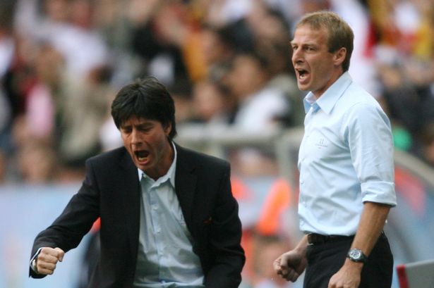 罗马诺：国米正和热那亚谈卡尔博尼未来，球员可能冬窗回国米（罗马诺：国米与热那亚商谈卡尔博尼去留，球员或于冬窗回归国米）